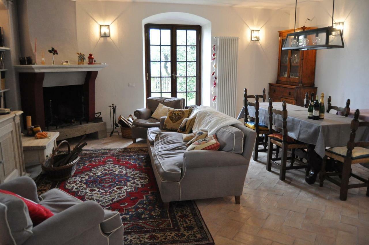 La Villa Di Augusto Anguillara Sabazia Bagian luar foto